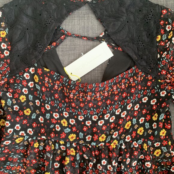 ✨ BCBGeneration Boho Floral Lace Cutout Blouse – Romantic & Feminine! ✨ - Picture 4 of 4